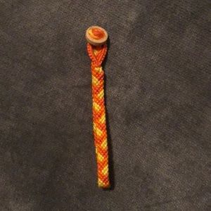 3 for $6 Jewelry 💎Wooden Button Bracelet